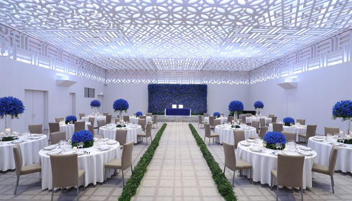 披露宴会場：グランドボールルーム - GRAND BALL ROOM -