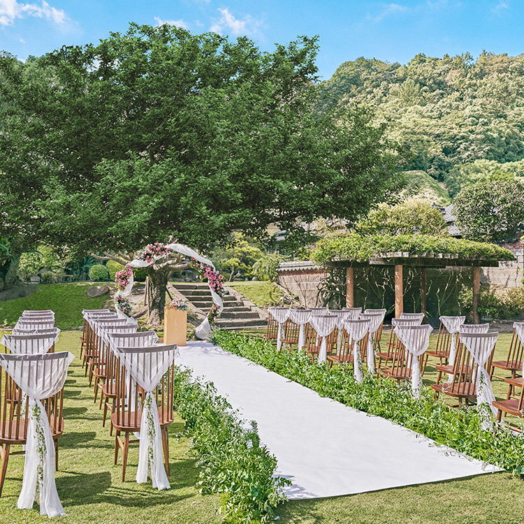 挙式会場：ガーデン - Garden -